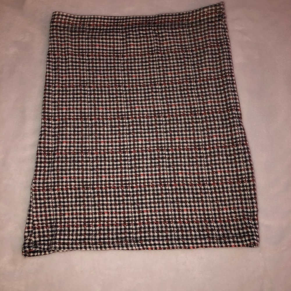 Plaid Mini Bodycon Skirt (PrettyLittleThing)